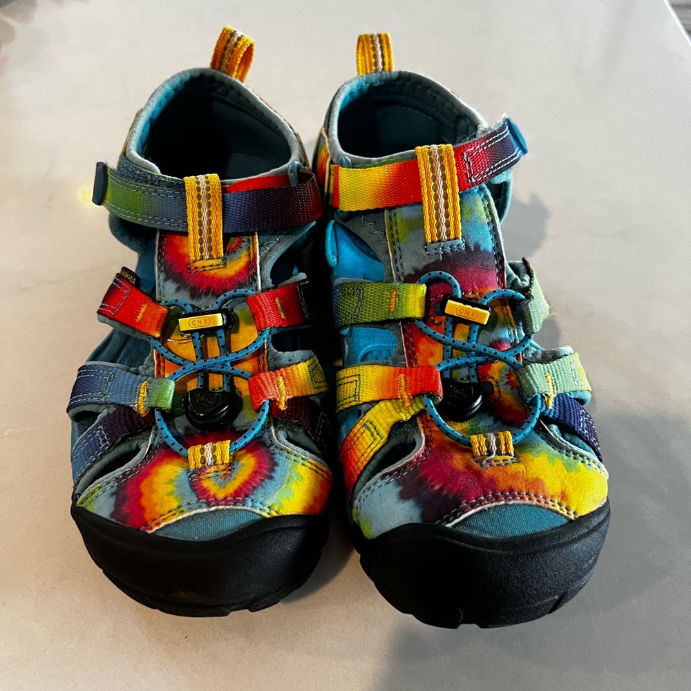 Keen hiking/water shoes